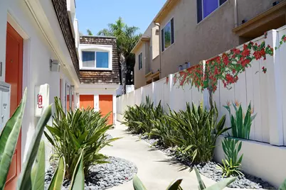  4073 Gresham St., San Diego, CA 92109 - Photo 9