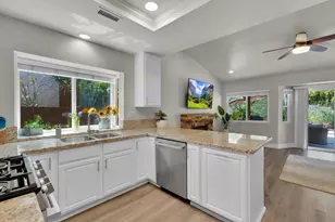 8548 Park Run Rd, San Diego, CA 92129 - Photo 9