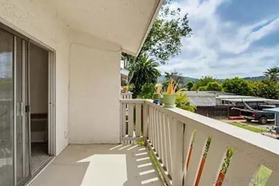  512 Sandalwood #4, Escondido, CA 92027 - Photo 21