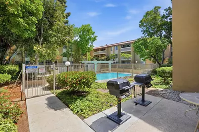  1855 Diamond #114, San Diego, CA 92109 - Photo 29