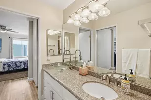 1855 Diamond, San Diego, CA 92109 - Photo 13