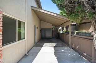 7806 Camino Tranquilo, San Diego, CA 92122 - Photo 3