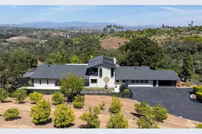  521 Rancho Camino, Fallbrook, CA 92028 - Photo 57