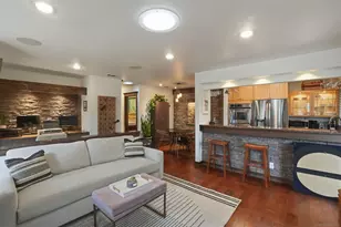 811 Caminito Del Sol, Carlsbad, CA 92011 - Photo 1