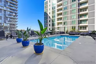 425 W Beech, San Diego, CA 92101 - Photo 17
