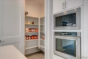 10611 Bergamot, San Diego, CA 92126 - Photo 9