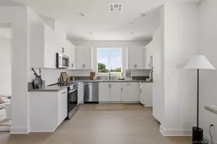 304 Ishaan Ln, San Marcos, CA 92069 - Photo 9