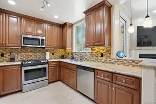 1137 Felspar St, San Diego, CA 92109 - Photo 7
