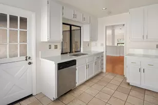 4339 Nobel Dr, San Diego, CA 92122 - Photo 15