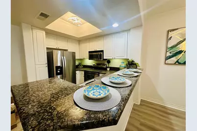  9263 Regents Rd #B204, La Jolla, CA 92037 - Photo 5
