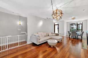 700 W E St, San Diego, CA 92101 - Photo 5