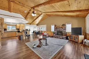1636 Malabar Way, Big Bear City, CA 92314 - Photo 7