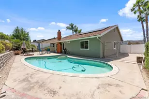 10565 Strathmore Dr, Santee, CA 92071 - Photo 5