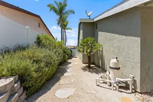 10565 Strathmore Dr, Santee, CA 92071 - Photo 45