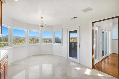  2448 Royal Crest, Escondido, CA 92025 - Photo 9