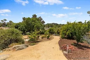 10844 Challenge Blvd, La Mesa, CA 91941 - Photo 15