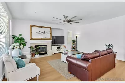  10836 Stoney Creek Ct., Santee, CA 92071 - Photo 3