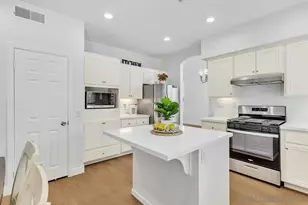 10836 Stoney Creek Ct, Santee, CA 92071 - Photo 9