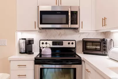  889 Date St #205, San Diego, CA 92101 - Photo 17