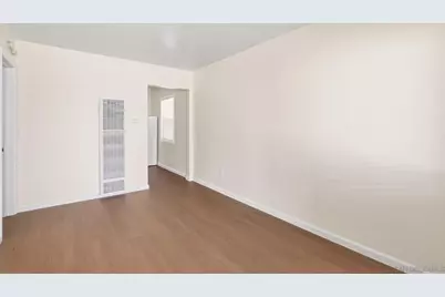  282-84 Daisy, Imperial Beach, CA 91932 - Photo 7