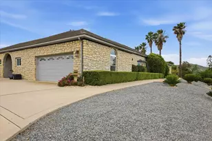 10015 El Capitan Real Rd, El Cajon, CA 92021 - Photo 3
