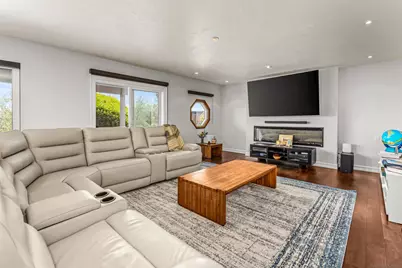  7781 Rocio, Carlsbad, CA 92009 - Photo 13
