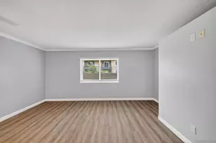 7545 Charmant Dr, San Diego, CA 92122 - Photo 9