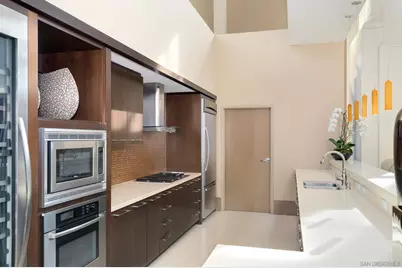  700 W E Street #2905, San Diego, CA 92101 - Photo 47