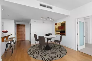 700 W E St, San Diego, CA 92101 - Photo 9