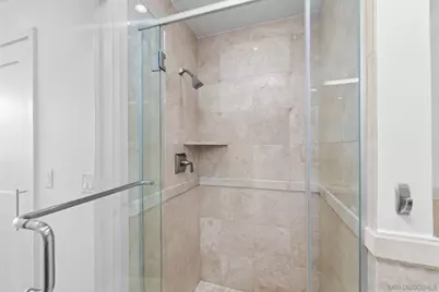  700 W E Street #2905, San Diego, CA 92101 - Photo 21