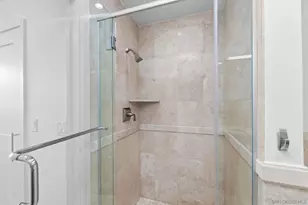 700 W E St, San Diego, CA 92101 - Photo 21