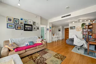 700 W E St, San Diego, CA 92101 - Photo 7