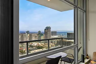 700 W E St, San Diego, CA 92101 - Photo 5