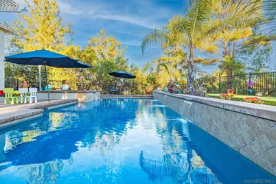  2124 Pamplona Ct, Escondido, CA 92025 - Photo 35