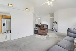 300 Thornton, El Cajon, CA 92021 - Photo 17