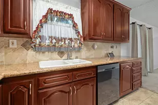 2855 Franklin Ave, San Diego, CA 92113 - Photo 13