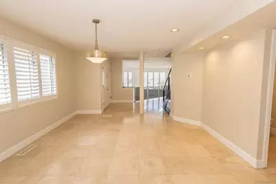  2511 Manchester Ave, Cardiff by the Sea, CA 92007 - Photo 17