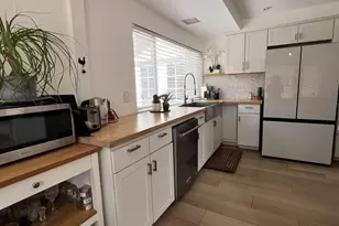 10184 Aviary Dr, San Diego, CA 92131 - Photo 9