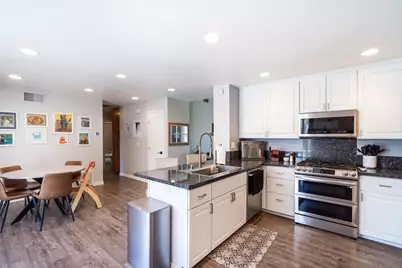  10083 W Glendon Cir, Santee, CA 92071 - Photo 9