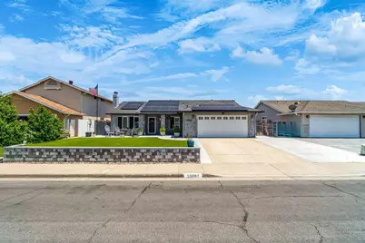  10083 W Glendon Cir, Santee, CA 92071 - Photo 3