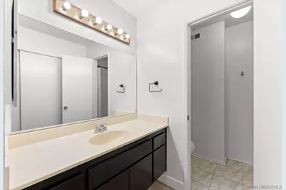  2134 Via Robles, Oceanside, CA 92054 - Photo 17