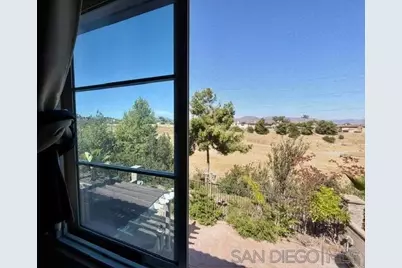  2297 Treetop Ln, Chula Vista, CA 91915 - Photo 25