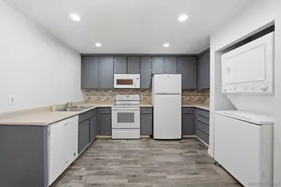  293 Sycamore #15, San Ysidro, CA 92173 - Photo 9