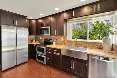  8151 Caminito Sonoma, La Jolla, CA 92037 - Photo 7