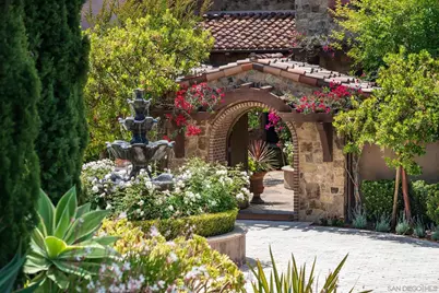  8076 Entrada De Luz E, San Diego, CA 92127 - Photo 3