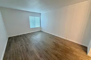 1885 Diamond St, San Diego, CA 92109 - Photo 11