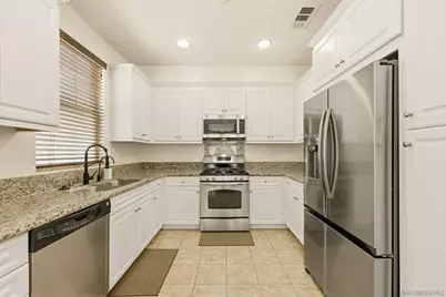  1811 Lime Ct #1, Chula Vista, CA 91913 - Photo 7
