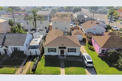  909-911 Chalcedony Street, San Diego, CA 92109 - Photo 3