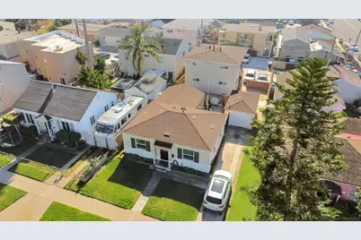  909-911 Chalcedony Street, San Diego, CA 92109 - Photo 1