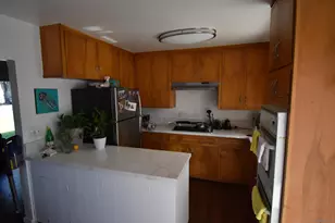 909-911 Chalcedony St, San Diego, CA 92109 - Photo 7